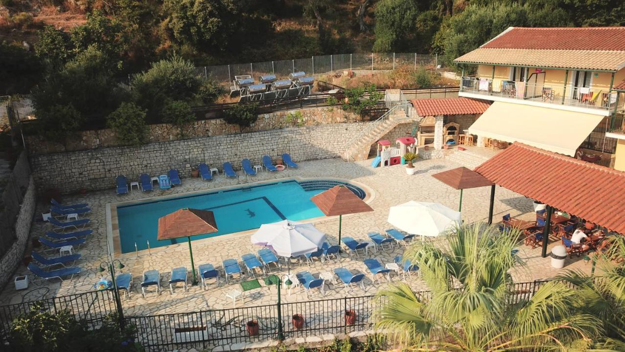 Corfu Hotel Apartments Benitses  Dış mekan fotoğraf
