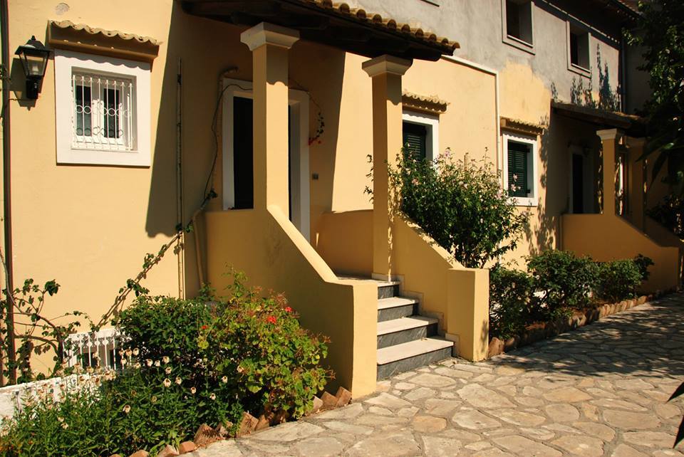 Corfu Hotel Apartments Benitses  Dış mekan fotoğraf